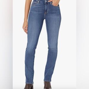 7 for all mankind Kimmie jeans,form fitted straight leg,one distressed s…